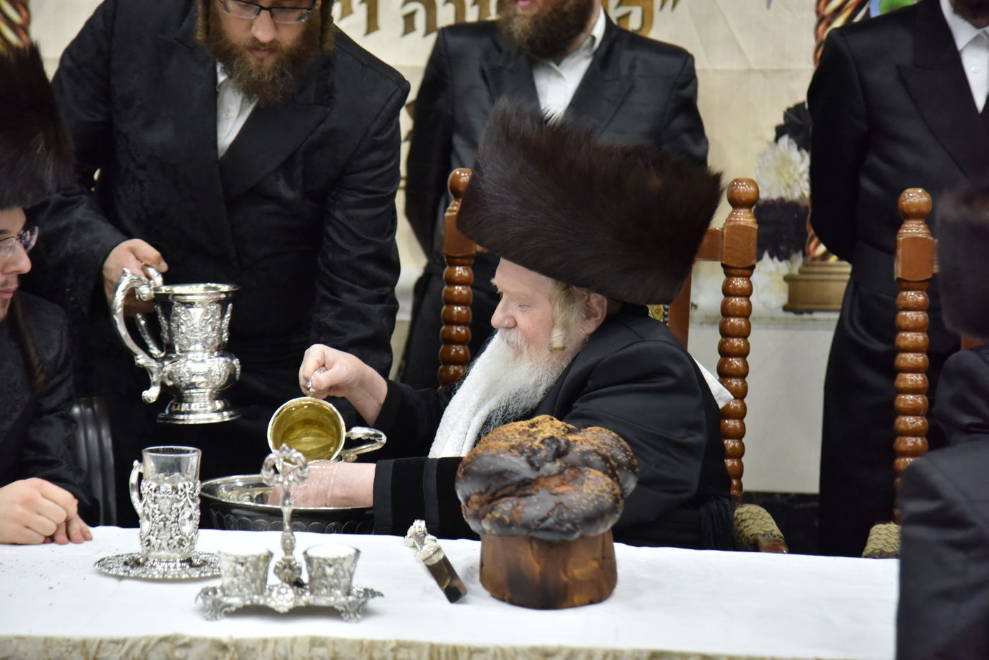 שבע ברכות בחצר קוסוב ויז'ניץ. תיעוד