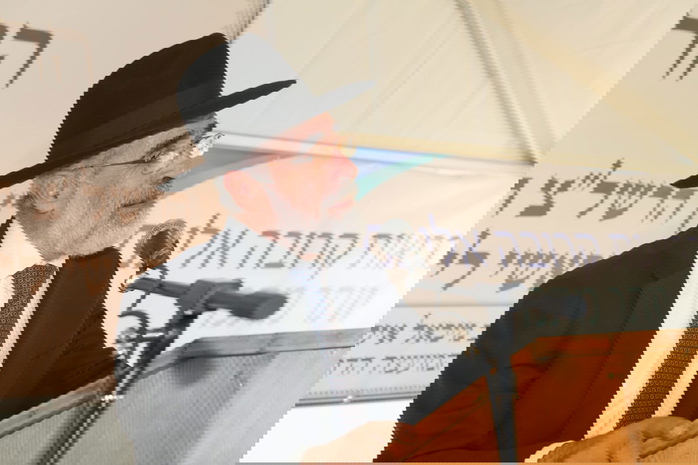 הראשון לציון הגר"י יוסף איחל לרון קובי: "שהקב"ה יחזיר אותו בתשובה שלימה"