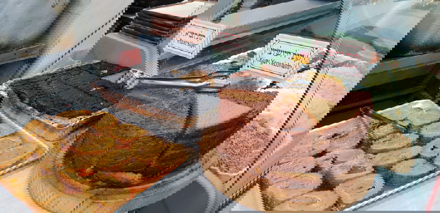 המקום שלקח את  הצ'ונטיה, צעד אחד קדימה