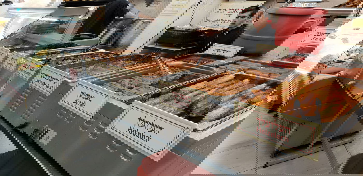 המקום שלקח את  הצ'ונטיה, צעד אחד קדימה