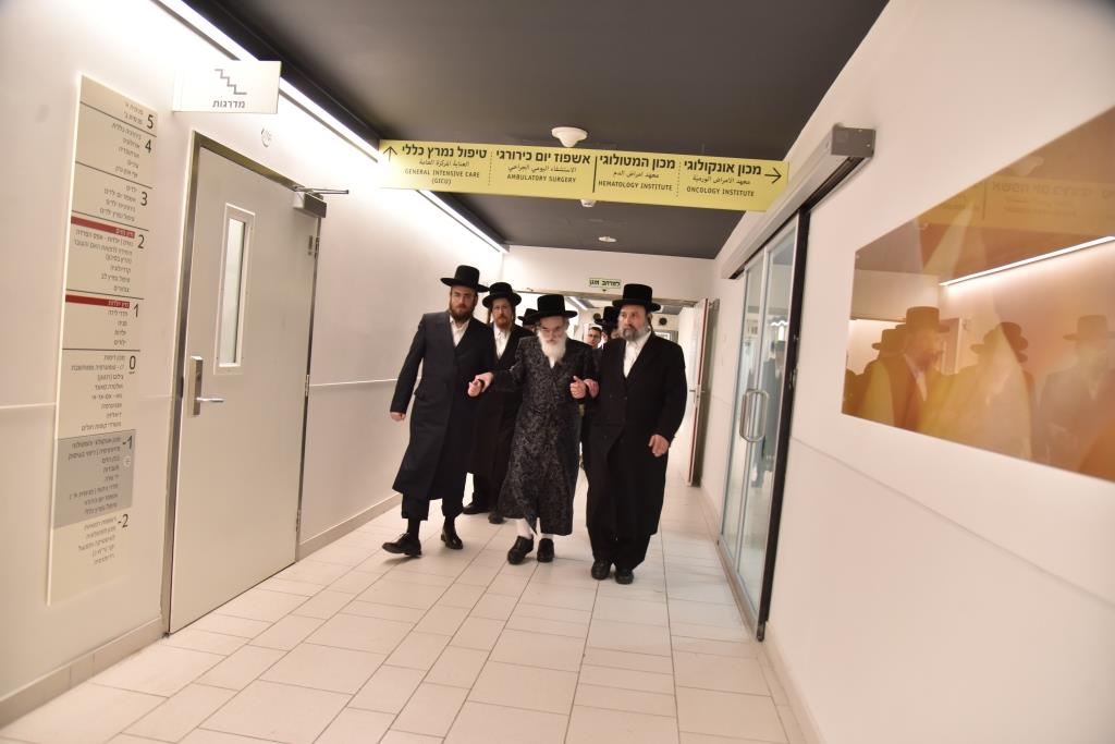 האדמו"ר מויז'ניץ ביקר באשדוד. צפו בתיעוד