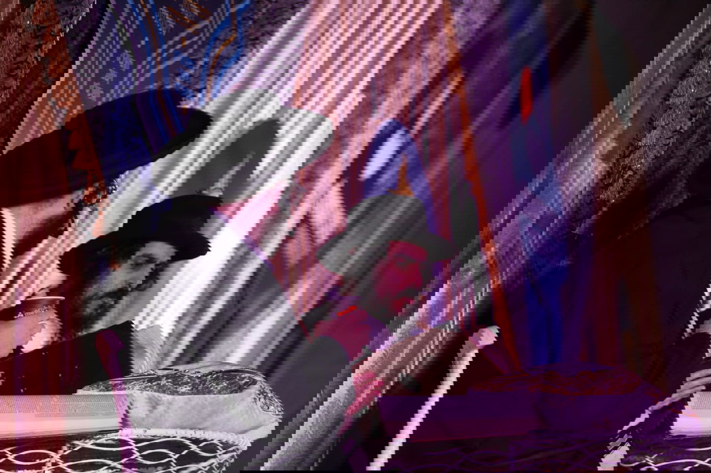 ה'הצגה', אמש