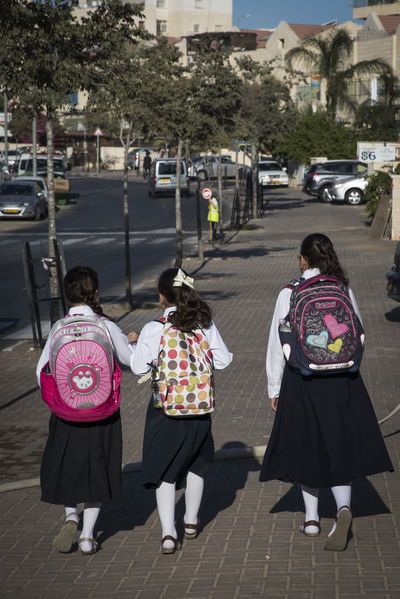 אמא, אני חייבת לך התנצלות: המדע מאשר של'אמהות דוחפות' יש בנות מצליחות יותר
