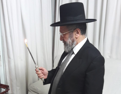 צפו: ראב"ד ירושלים הגר"ב שרגא בהדלקה