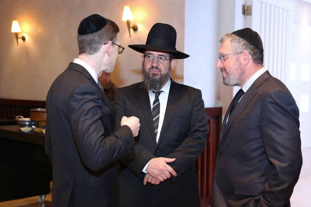 הנגיד ערך שבע ברכות לנכד נשיא המועצת