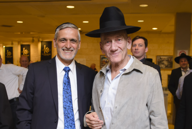 אולמרט, ריבלין ופרוש; אלי ישי חיתן את בנו