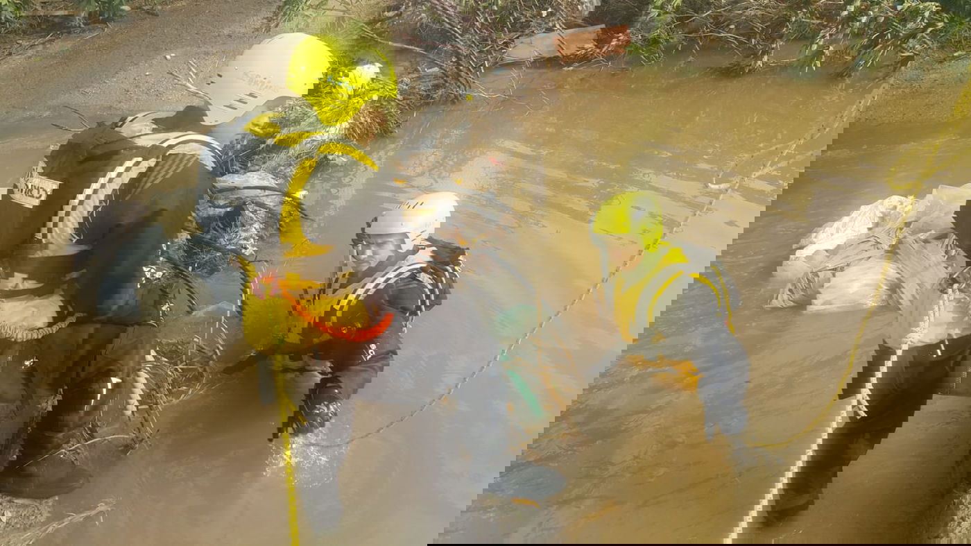 חשש שאדם נסחף בשיטפונות • צפו בחיפושים