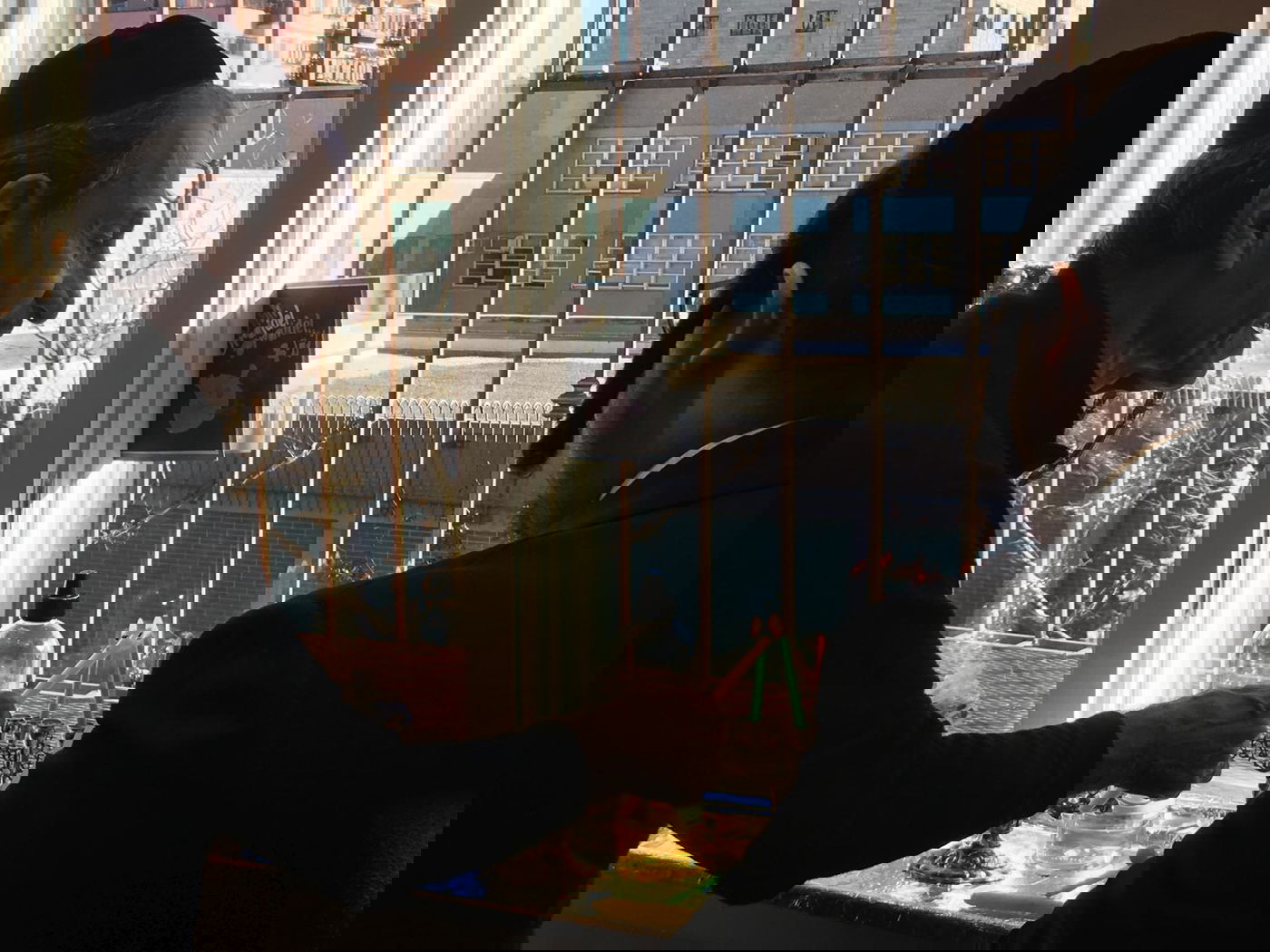 אורח בויליאמסבורג: השחקן ששון גבאי • צפו