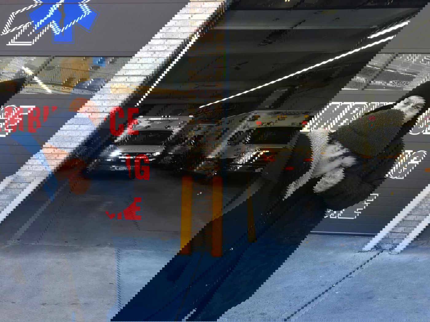 אורח בויליאמסבורג: השחקן ששון גבאי • צפו