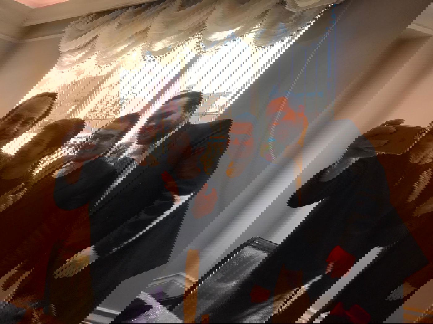 אורח בויליאמסבורג: השחקן ששון גבאי • צפו