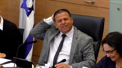 הכיפה הגדולה של ח"כ מקלב שעשעה את כולם