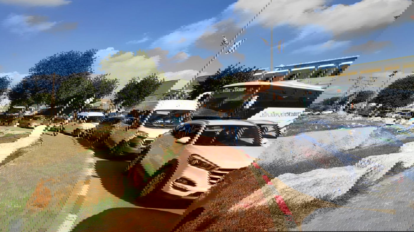 עומס מבקרים: התחבורה ב'קבר רחל' קרסה