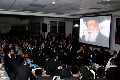 המתמידים חגגו בחנוכה עם הכרך החדש • צפו