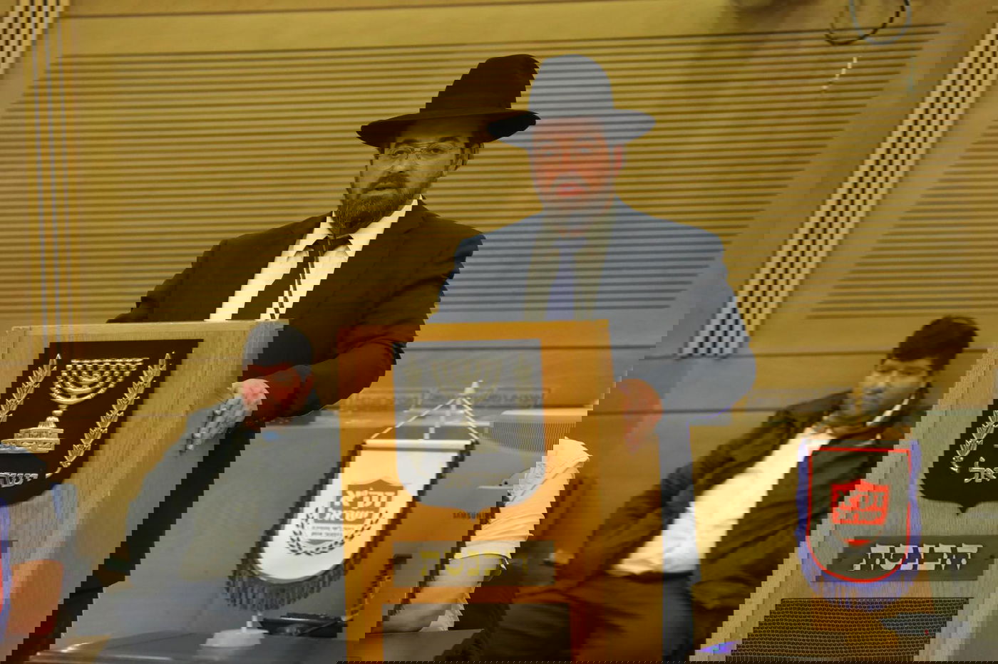 מיכל סולומון: "החנוכייה של אלעד הייתה כבויה"