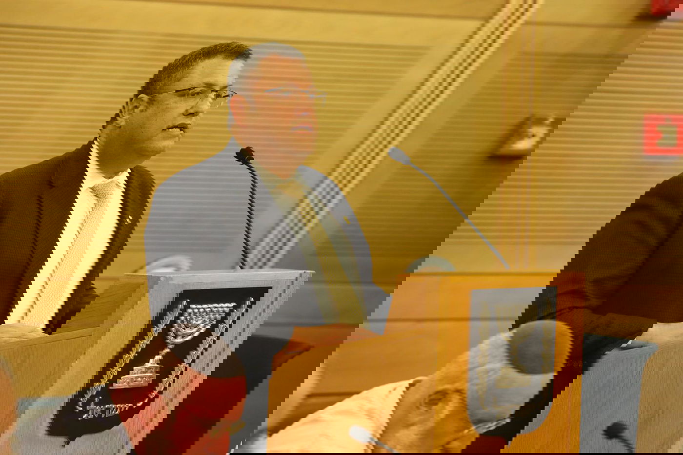 מיכל סולומון: "החנוכייה של אלעד הייתה כבויה"