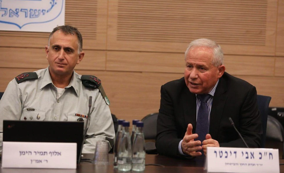 ראש אמ"ן האלוף הימן בוועדה