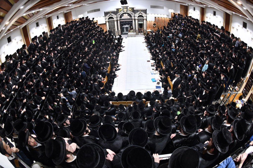 תיעוד מסכם: ימי החנוכה בחצר הקודש צאנז