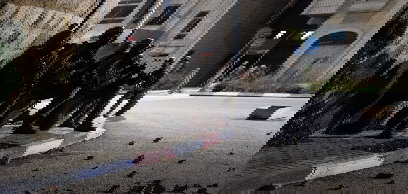 צפו: לוחמי דובדבן הרסו את בית המחבל שרצח את חברם