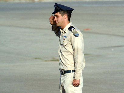 אסף רמון בקורס טיס