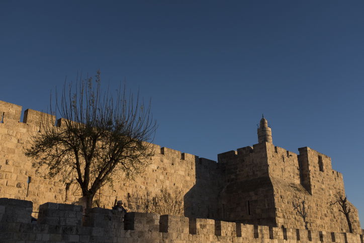 זמני כניסת ויציאת צום עשרה בטבת תשע"ט