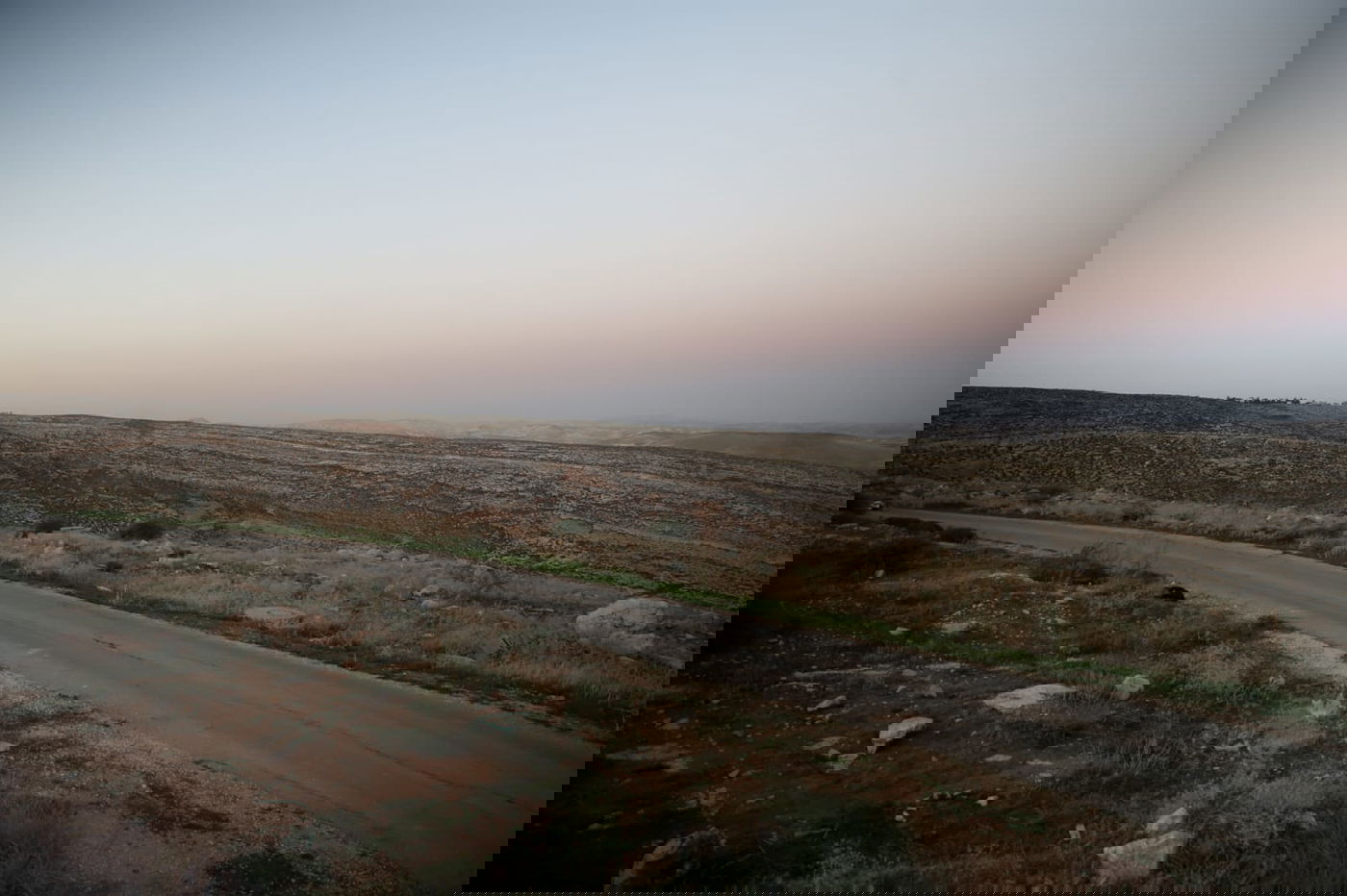 תיעוד מרהיב של הרי מדבר יהודה וים המלח