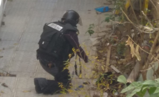 מטען צינור הוחבא בבית שיועד להריסה