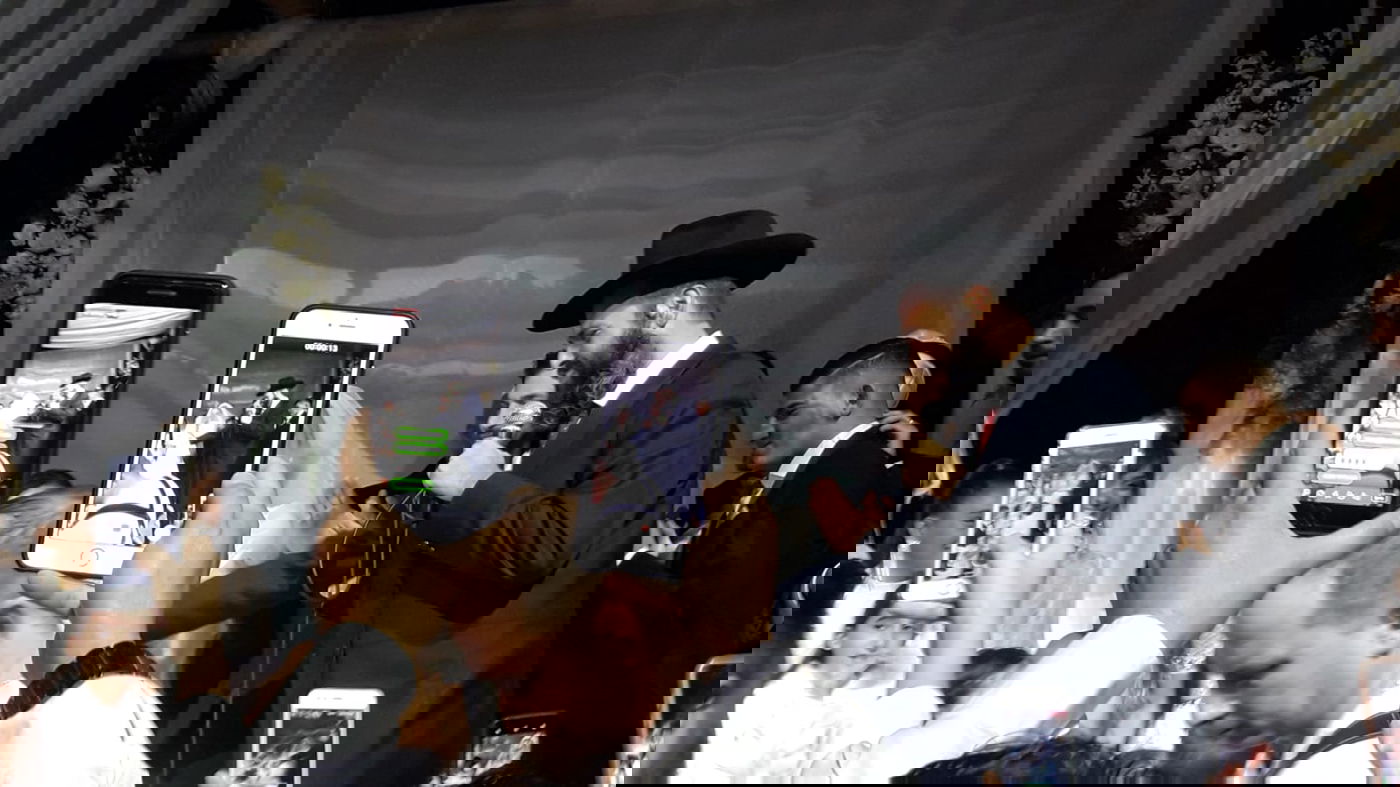 הרב נתנאל בן מעש חיתן את אלירז שדה ואילנית לוי