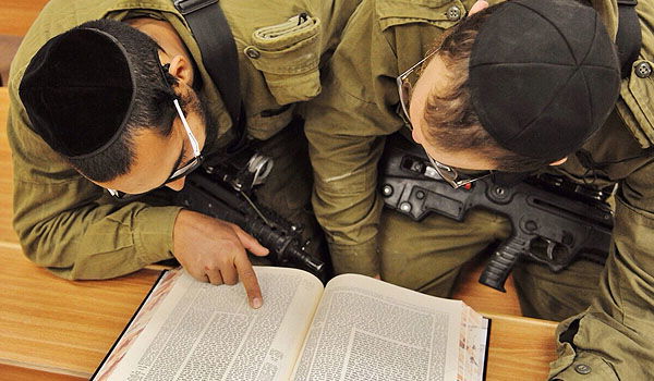 חיילים חרדים. אילוסטרציה