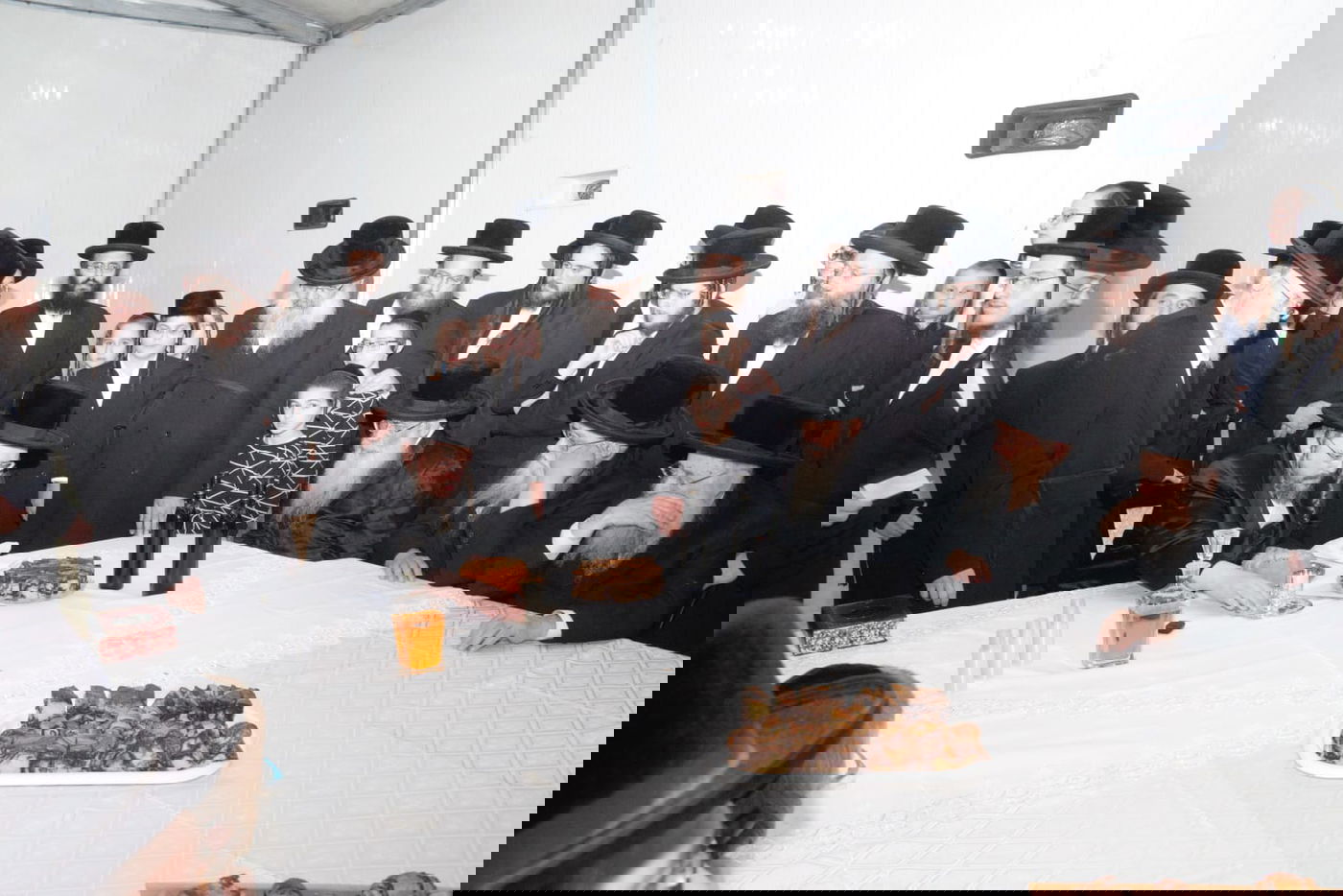 בן הרבי מבעלזא ביקר בביהמ"ד בבני ברק