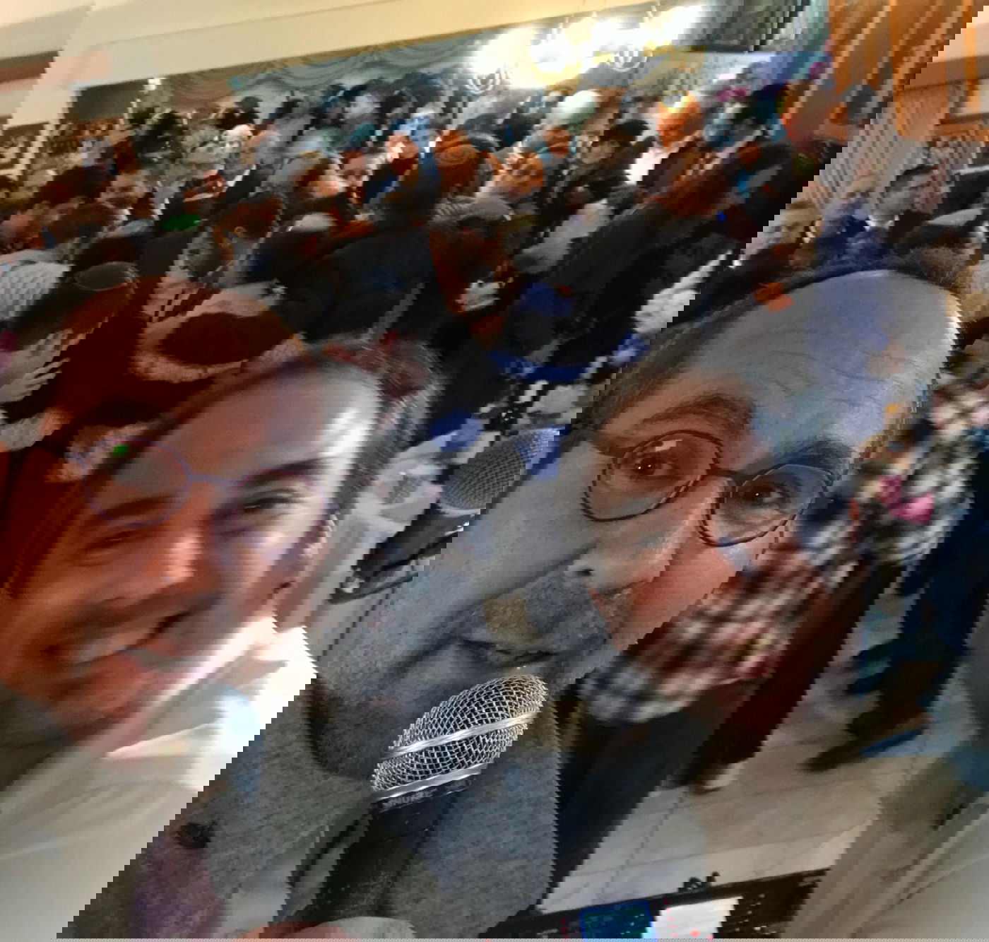 דדי גראוכר חגג את אירוסי בתו • צפו בתיעוד