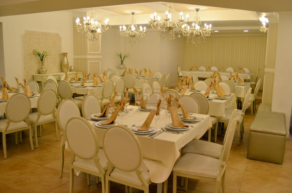 אולם האירועים מוכן לאירוע