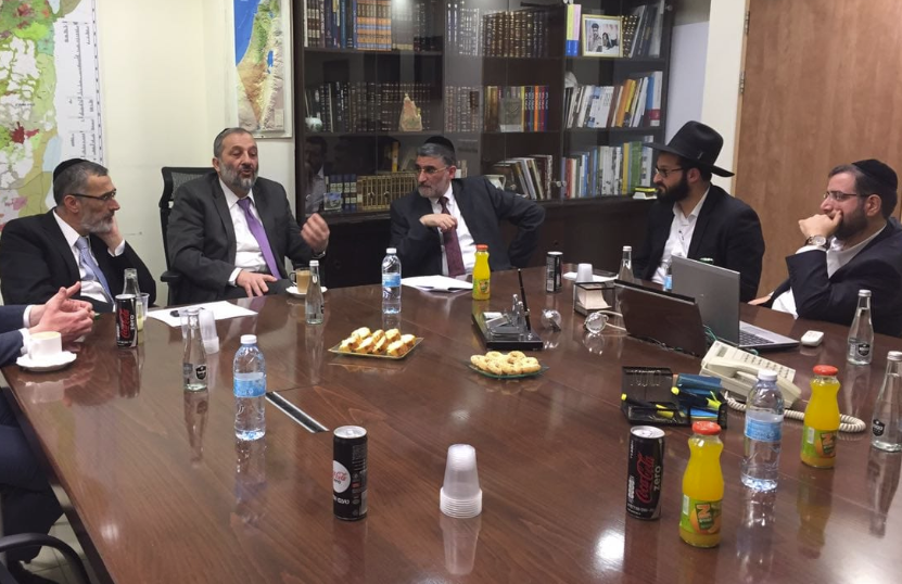 דרעי עם נציגי ש"ס בירושלים