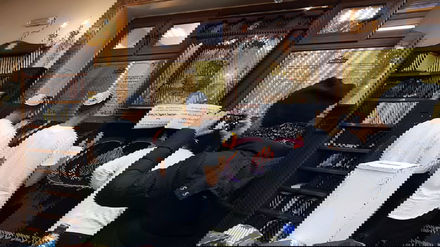 נצפה בציון רבי נחמן באומן: הספורטאי ערן זהבי