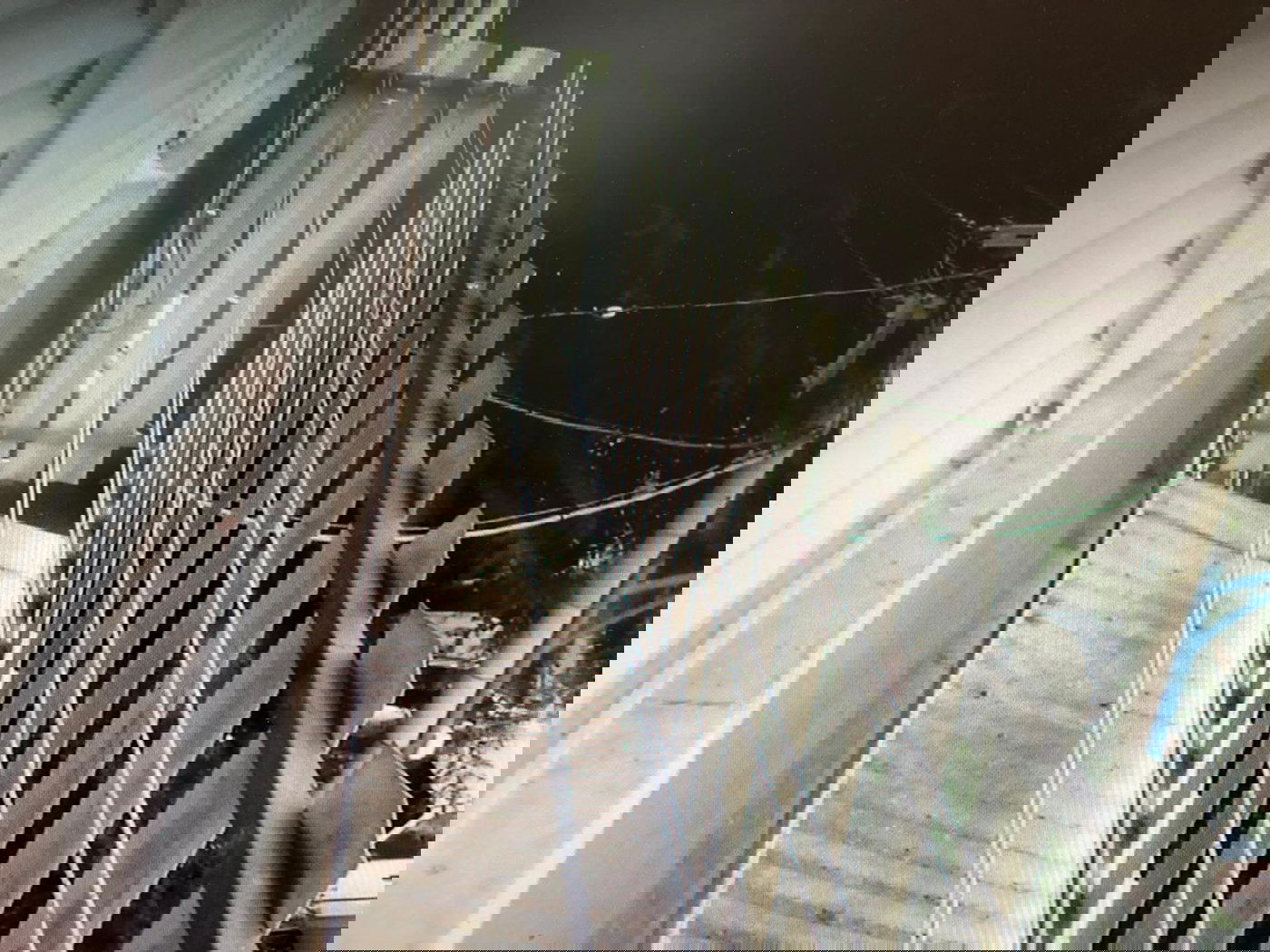 מתקן הכביסה ממנו חולץ הילד