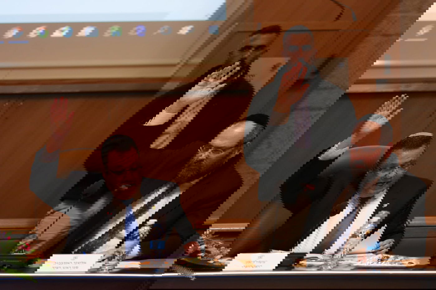 "יא בוגד": עימות סוער בישיבת המועצה הראשונה בירושלים