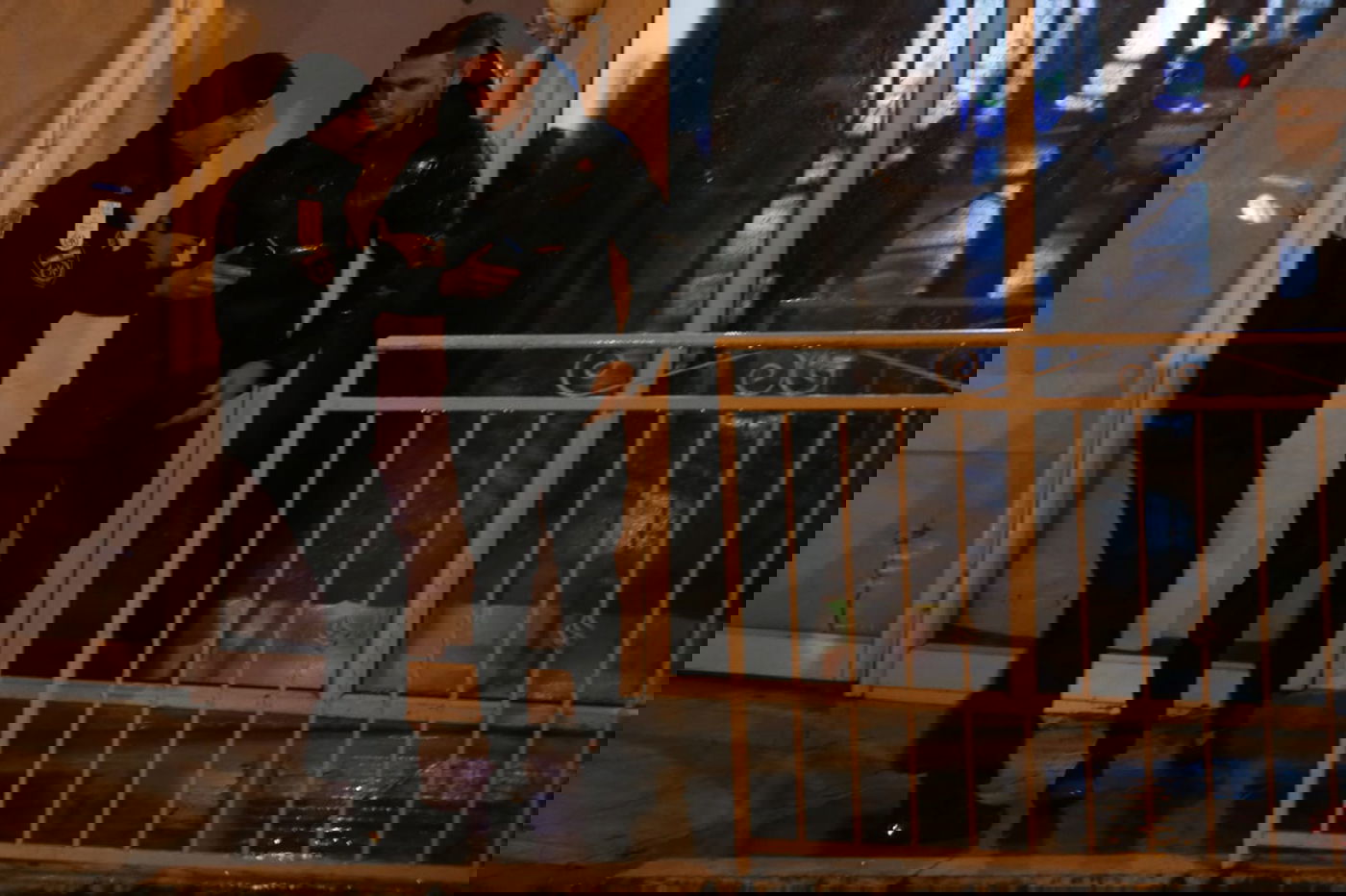 קצין משטרה עצר עיתונאי שסיקר הפגנת קיצונים