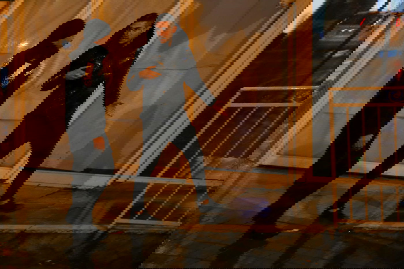 קצין משטרה עצר עיתונאי שסיקר הפגנת קיצונים