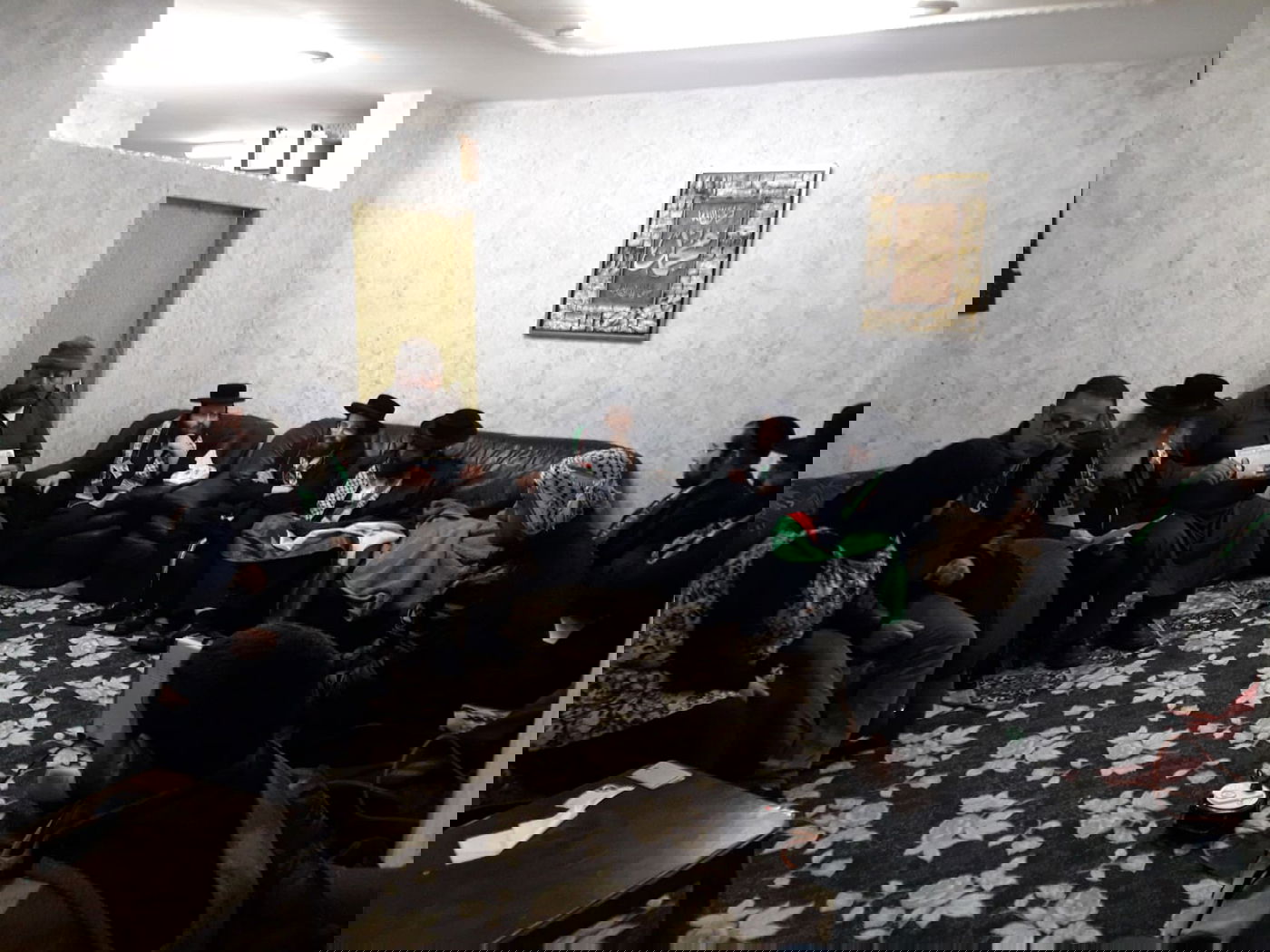 'נטורי קרתא' ניחמו - ושמעו על "הרוצחים הציונים"