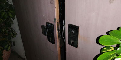 דלת הכניסה למשרדי החינוך העצמאי