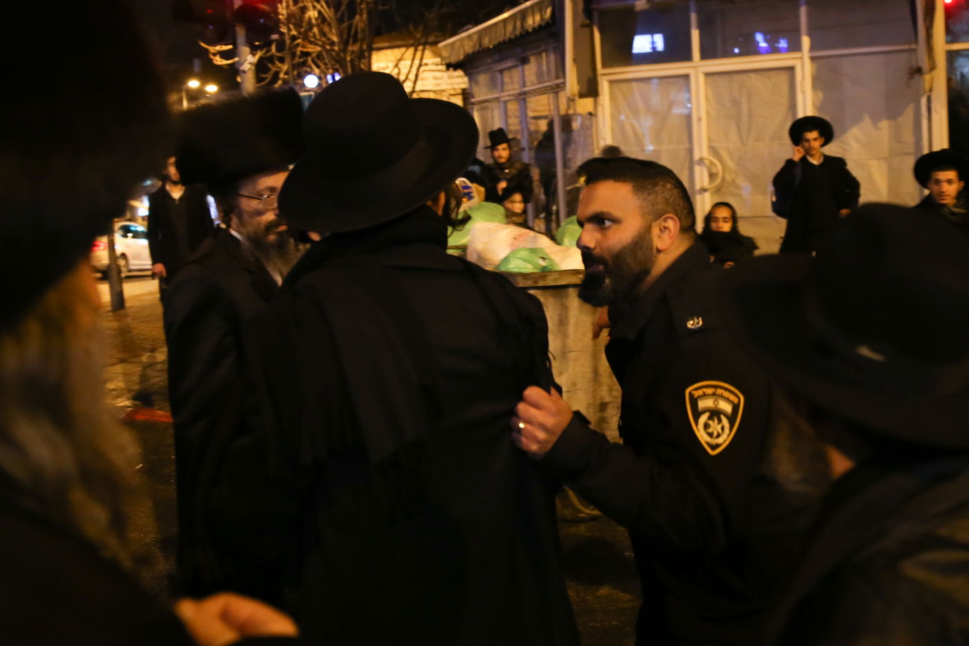 הרקע להמשך ההפגנות: הבחורה ששוחררה מהכלא הצבאי גילתה שישנה עצורה נוספת