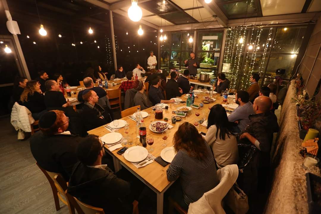 מחפשים תוכן למסיבה? סדנאות אוכל בהנחיית שף מקצועי
