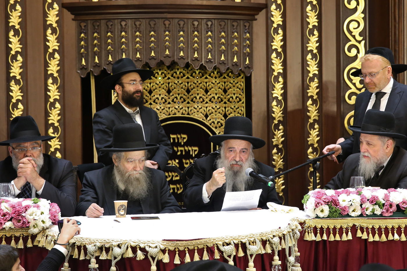 החגיגה הכפולה בישיבת 'קול אליהו' • תיעוד