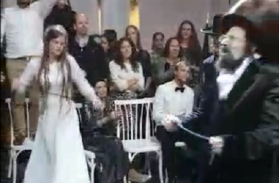 האדמו"ר והכלה: כזה 'מצוה טאנץ' שמח - לא ראיתם