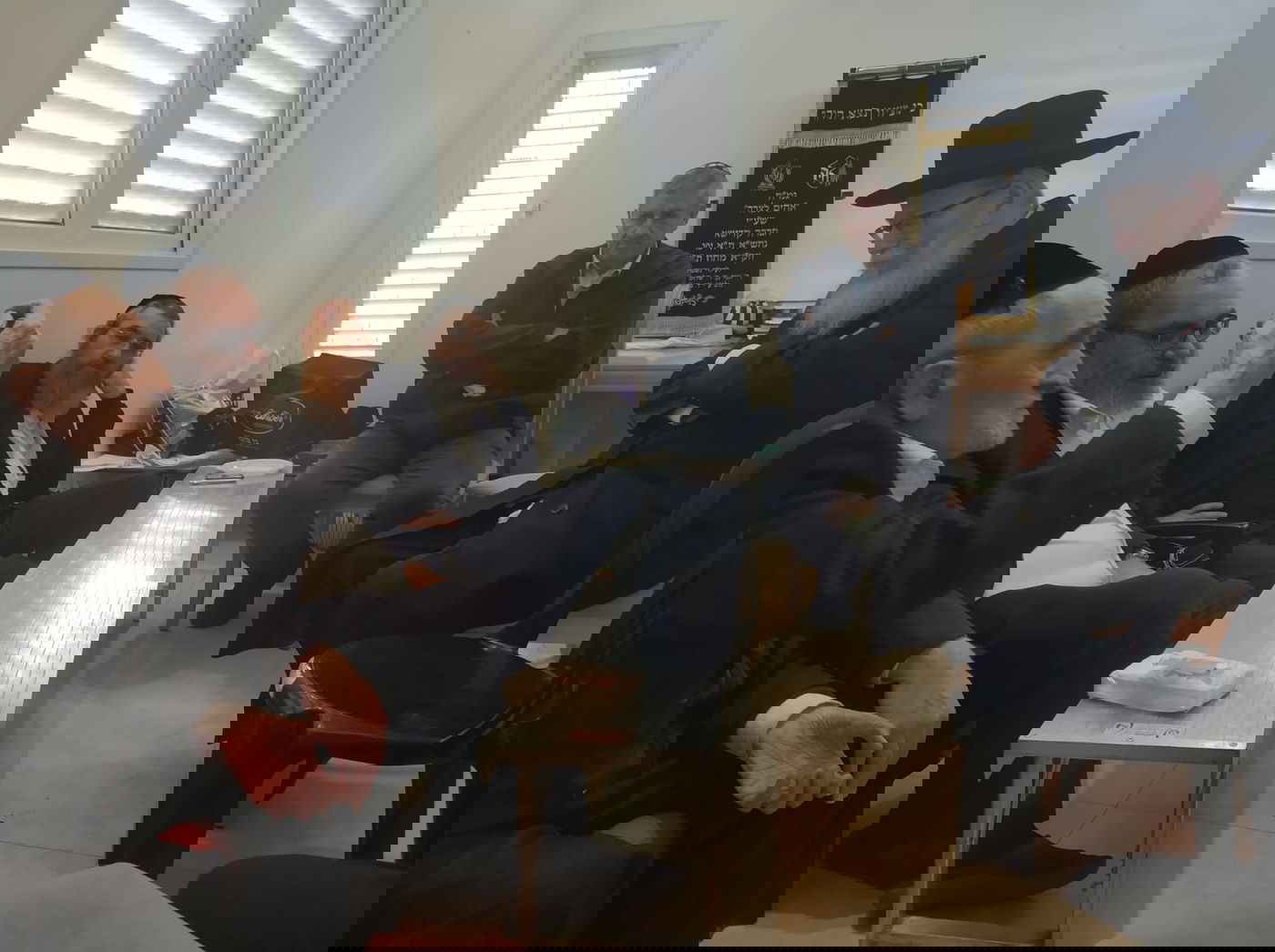 רבנים ואישי ציבור: ניחום האבלים אצל ח"כ יעקב אשר • צפו