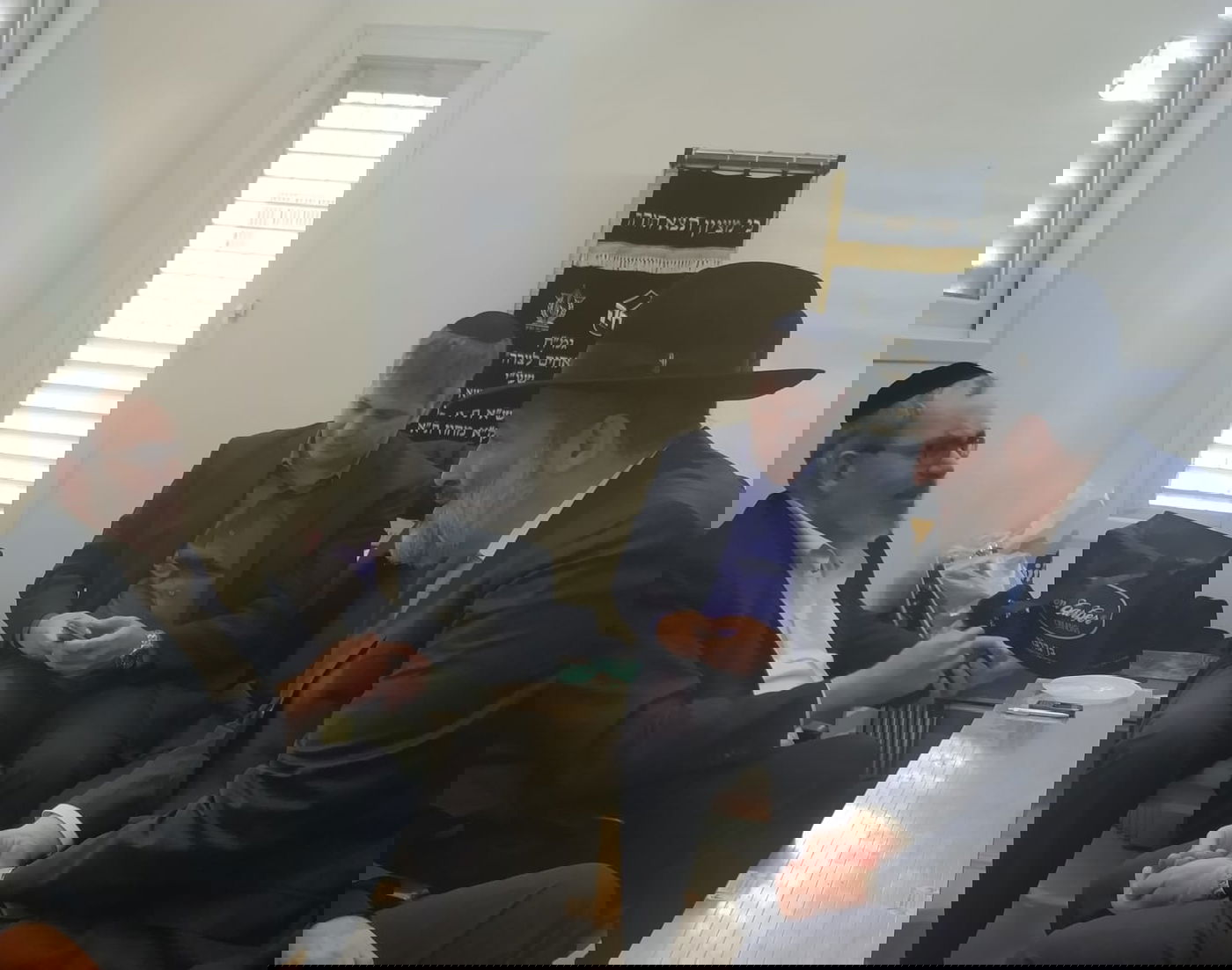 רבנים ואישי ציבור: ניחום האבלים אצל ח"כ יעקב אשר • צפו