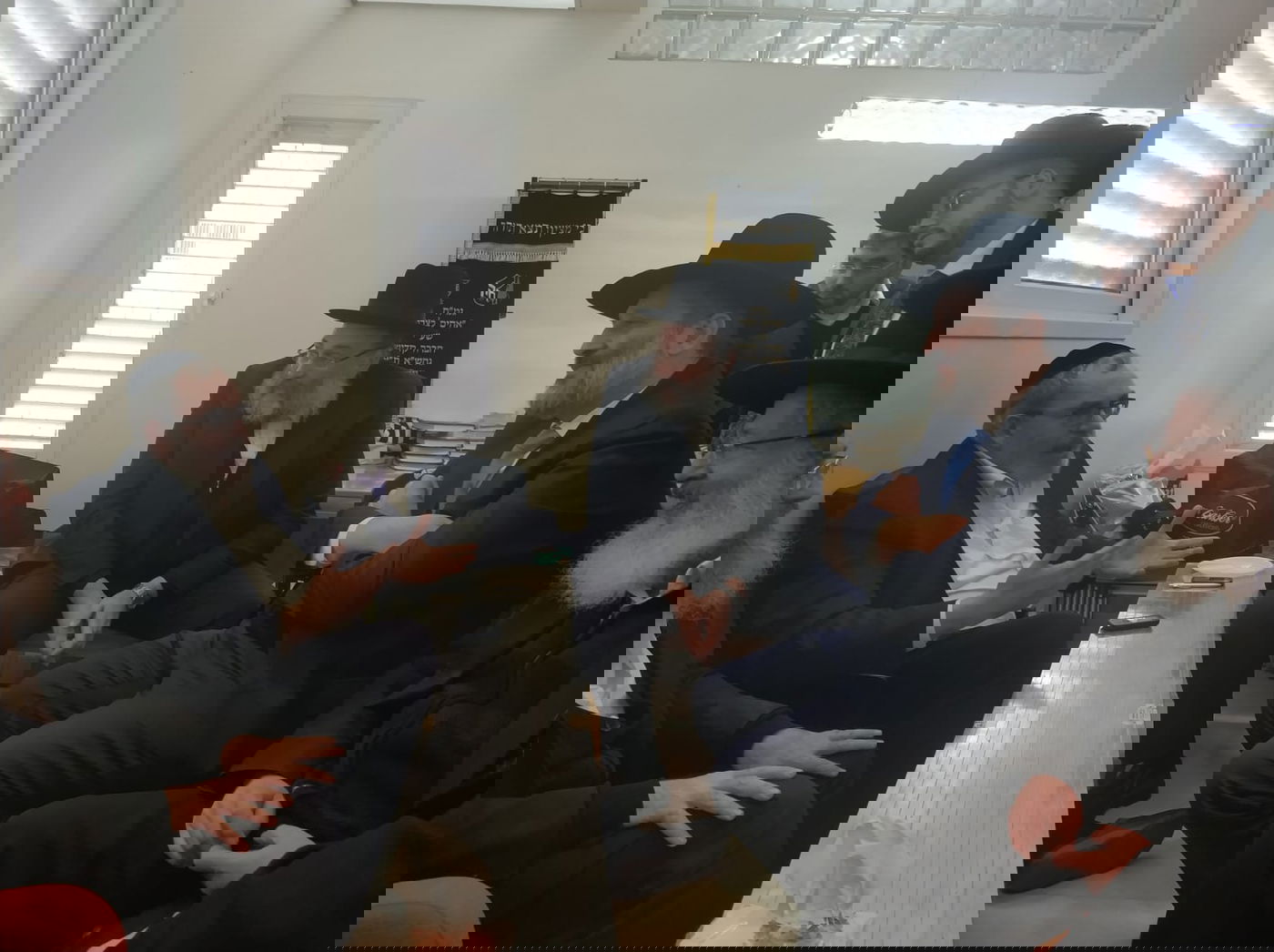 רבנים ואישי ציבור: ניחום האבלים אצל ח"כ יעקב אשר • צפו