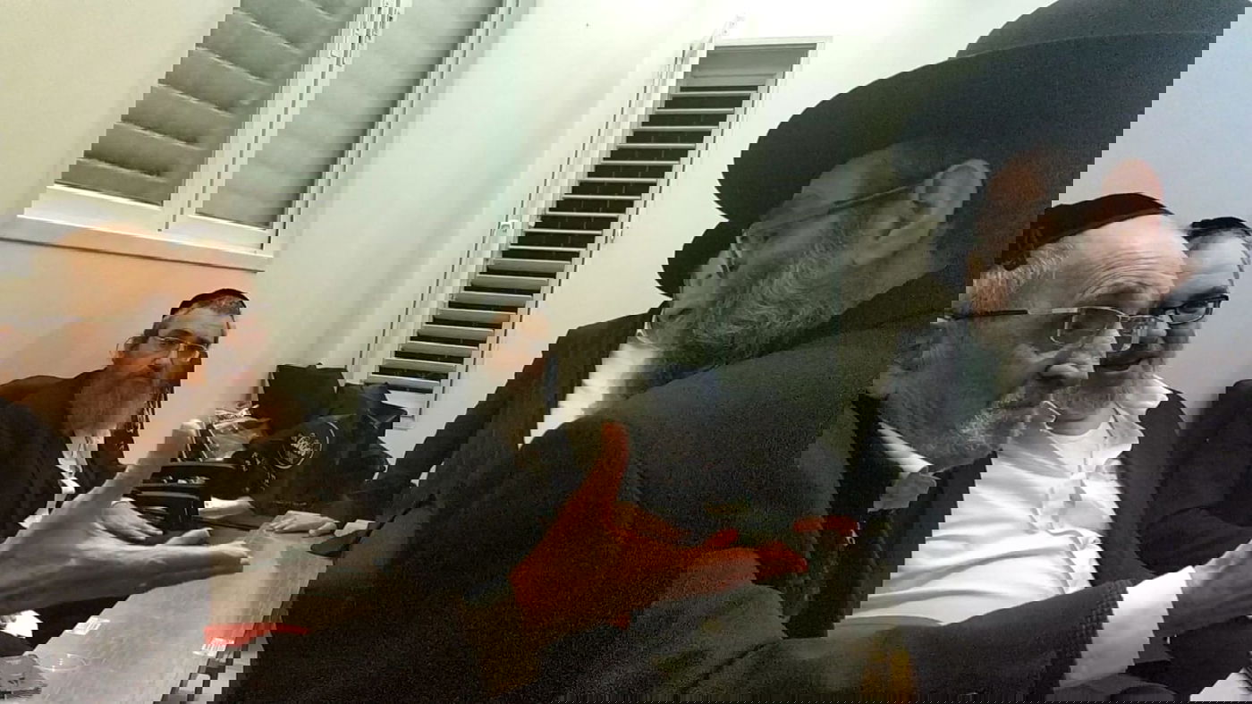 רבנים ואישי ציבור: ניחום האבלים אצל ח"כ יעקב אשר • צפו