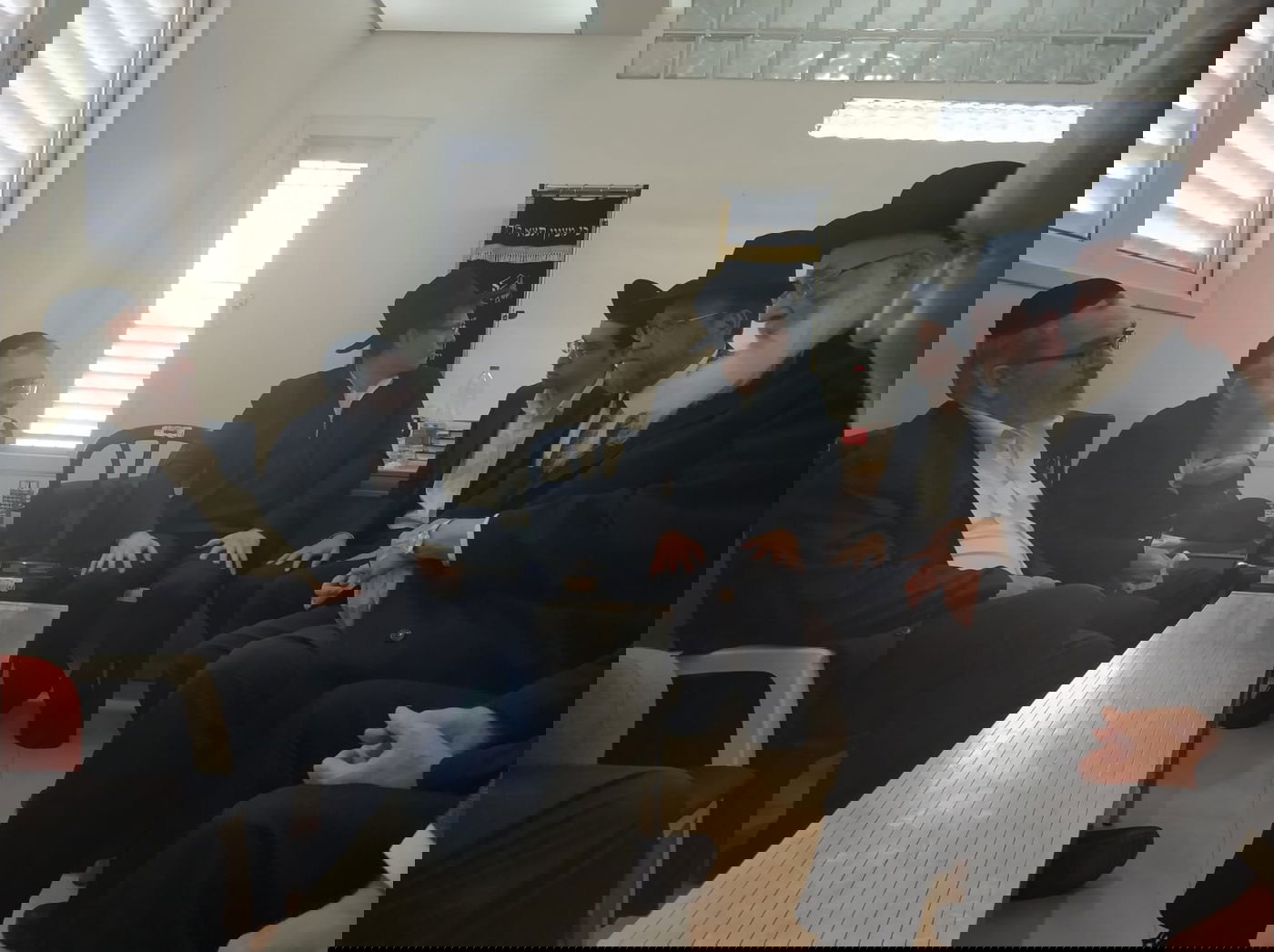 רבנים ואישי ציבור: ניחום האבלים אצל ח"כ יעקב אשר • צפו