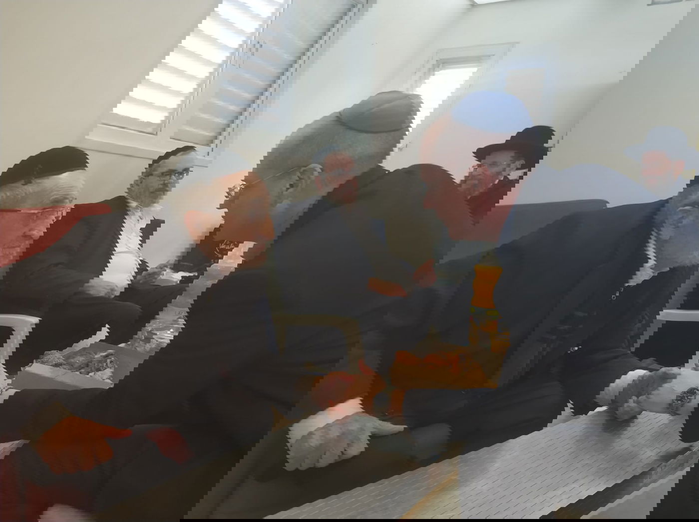 רבנים ואישי ציבור: ניחום האבלים אצל ח"כ יעקב אשר • צפו