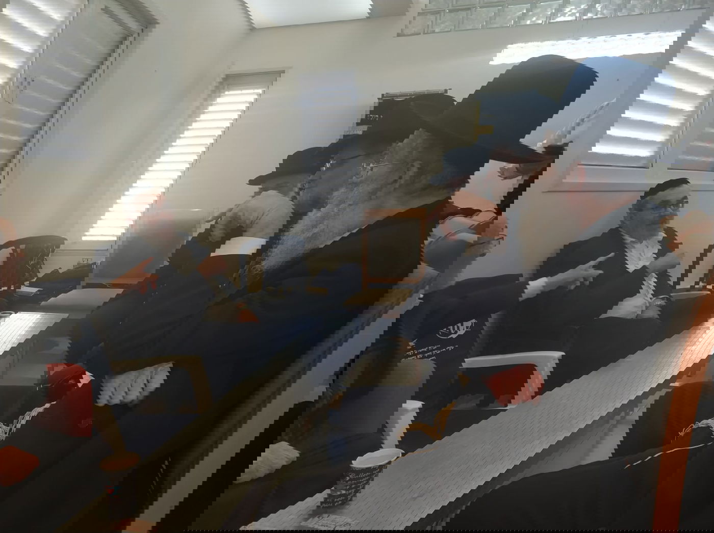 רבנים ואישי ציבור: ניחום האבלים אצל ח"כ יעקב אשר • צפו